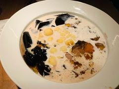 -RUXU入续糖水铺与包(卓悦中心店)