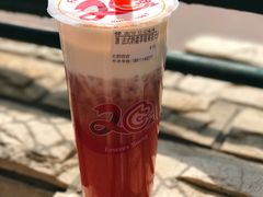 法式奶霜草莓果茶-CoCo都可(新太阳宫店)