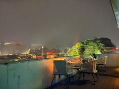 -悦吧·360°全景天台酒吧(象山店)