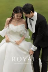 点击看大图 -挪娅婚纱摄影皇家会所