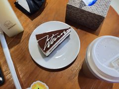 -藏猫猫咖啡主题馆(中央大道店)