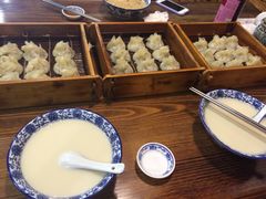 -张家巷美食(南浔店)