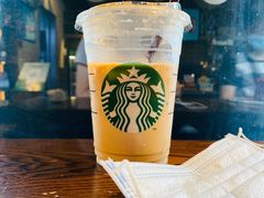 -星巴克(西藏路店)