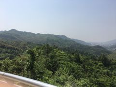 -梅岭月亮湾山体公园