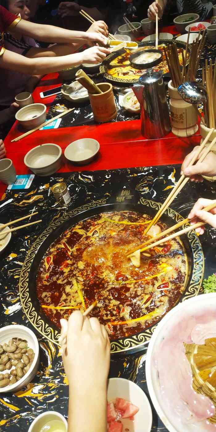 过三关老火锅(汽博店)-"来第二次了,开业前抢的代金券很划算.整个.