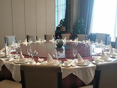 -天津梅江中心皇冠假日酒店