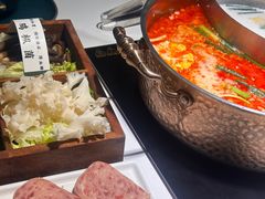 -椰子湾·海南火锅·糟粕醋·椰子鸡(正大广场店)