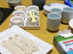 -额尔敦传统涮.冰煮羊火锅(乌兰察布体育场店)