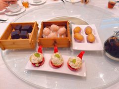 脆皮虾沙律-金翠皇宫粤菜·点心·海鲜(科技园店)