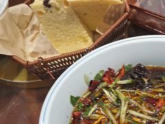-那家老院子东北菜·饺子·小鸡炖蘑菇(艳华街店)