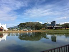-巨鹰广场