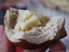 黑麦芝士碱水球-风车面包