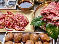 -围炉肉舍•炭烤活鳗•丹东海鲜烤肉(步行街店)