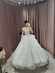 -PAI婚纱礼服设计馆【大牌租赁/高级定制】