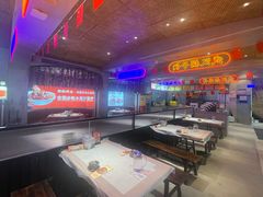 -肥肥虾庄·金牌油焖大虾(首义路店)