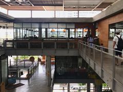 -ROAST coffee & eatery