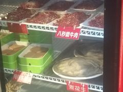 -钢管厂五区小郡肝串串香(奥克斯广场锦城万达店)