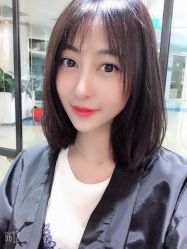 -FRIDAY星期五专业美发沙龙