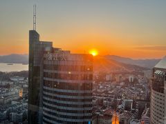 -Hi City·城市之巅