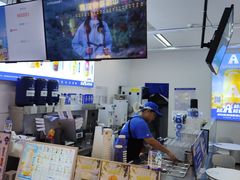 -上海第一八佰伴