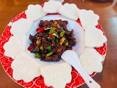 回锅牛肉夹饼-清真·弹拨尔新疆美食餐厅(延龄巷店)