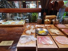 -银米·云南传统过桥米线(双廊黑金冠店)