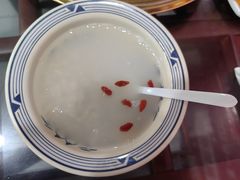 -牛一嘴·兰州牛肉面·大盘鸡(财富中心店)