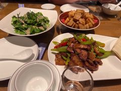 -泉畔人家·老济南经典鲁菜(大明湖店)