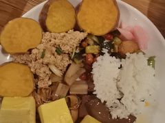 -滇越乘象云南餐厅(豆各庄店)