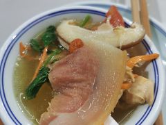 -云南印象昭通天麻火腿鸡(新疆石油花园二期店)