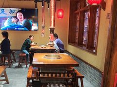 -炭窑水浒烤肉(汉阳鹦鹉巷子店)