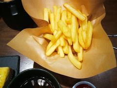 -ZING COFFEE 镜咖啡