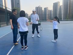 -快乐网球俱乐部(观音桥店)