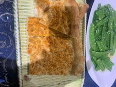 -乡村馕坑肉·烧烤·新疆菜·本地人更爱吃(阿勒泰首店)