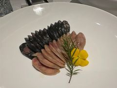 -醉辉皇上海之巅(上海中心大厦店)