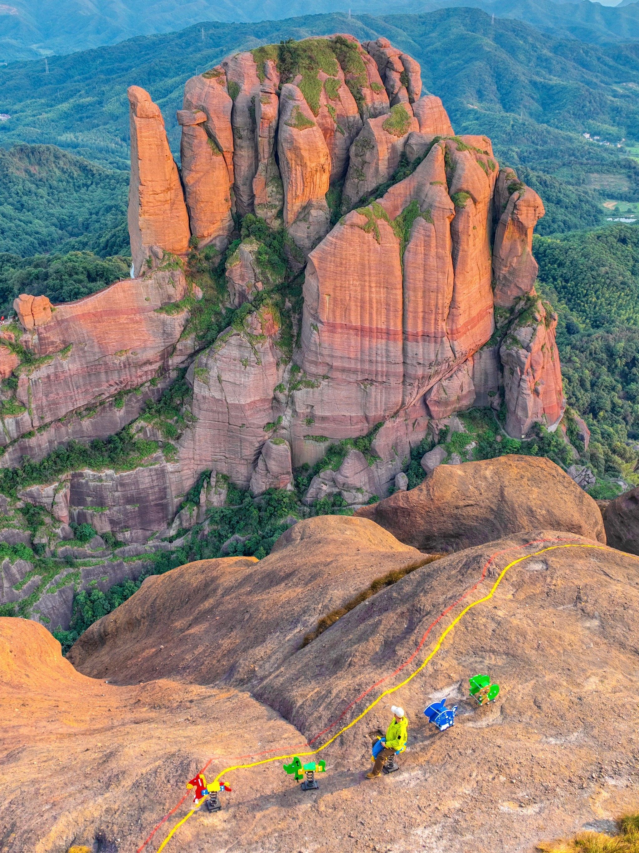 江西省几 大名山探 地质奇观相关图片5