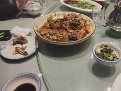 -老码头黑皮肘子锅包肉(赣水路店)