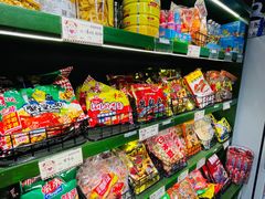零售区-CITY MART城市集市·里弄(北外滩来福士广场店)