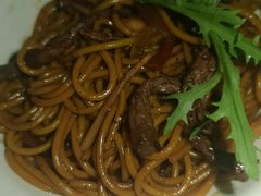 -动动咖啡清真西餐厅