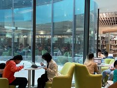 -广州市白云区图书馆