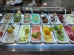 自助取餐区-柠檬车露(卖草地店)