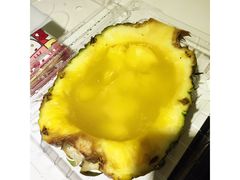 -志龙皇冠吃货椰子铺
