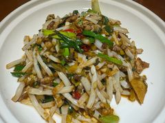 -魏铭鱼头捞饭(晋阳路店)