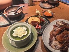 -包整·丝娃娃(一览甲秀楼风景店)