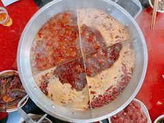 -储奇门鳝鱼火锅(总店)