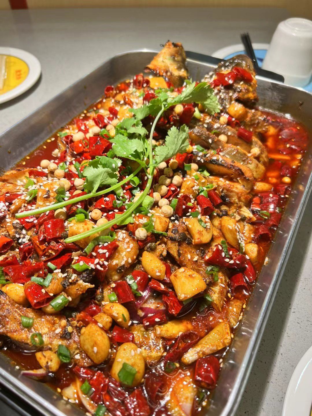 这家店回头客很多,想吃烤鱼就选歆鱼坊,鱼很新鲜