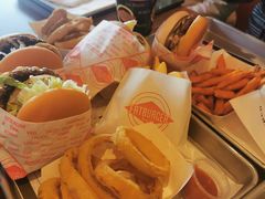 -FATBURGER 特富客汉堡(外交公寓店)