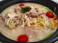 酸汤肥牛煲-太兴餐厅(东方广场分店)