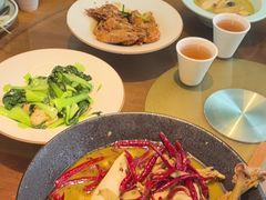 -江南驿·二十余年创意杭帮味(良渚玉鸟集店)