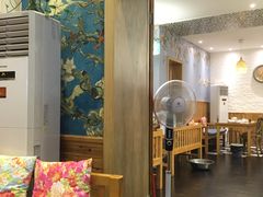-乌镇那一年小院主题餐厅(甘泉西路店)